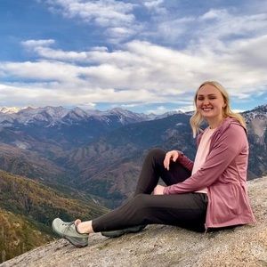 Meet your Posher, Jenna